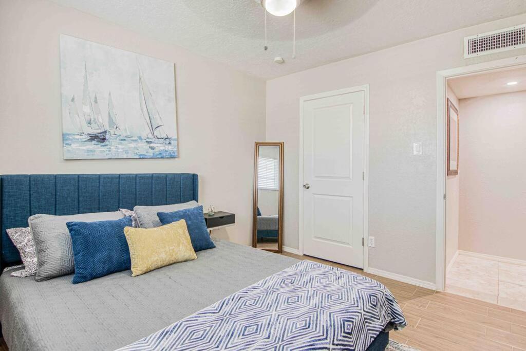 My Cozy Duplex A In The Heart Of West Side Villa El Paso Exterior photo